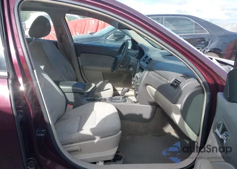 2011 Ford Fusion Se z USA, uszkodzony, nr VIN 3FAHP0HA7BR103002